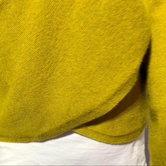 BKE Buckle Women’s Faux Wrap Sweater S Small Gold Olive Mustard Long Sleeve NWT - Picture 5 of 12